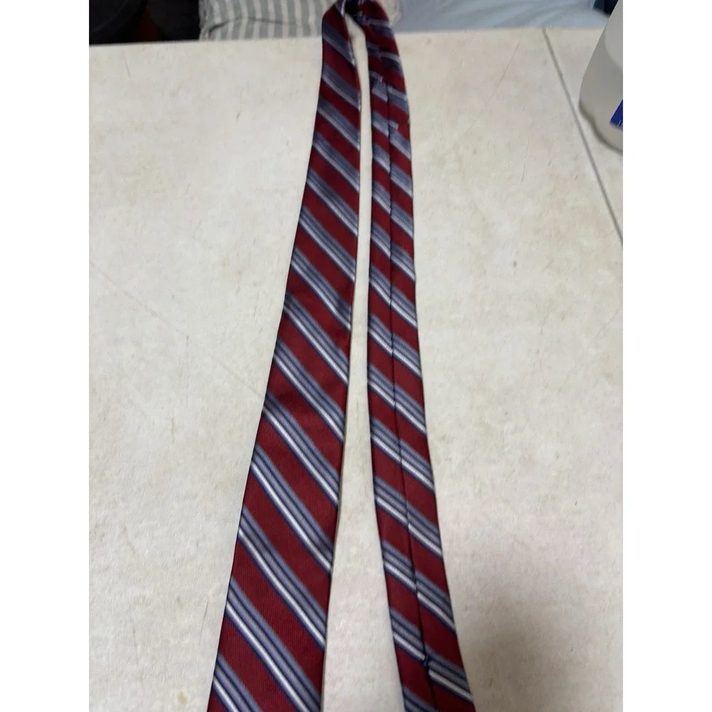 JOS.A.BANK MENS‎ TIE 100% SILK TIE